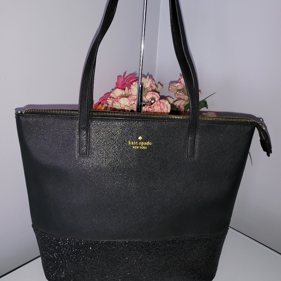 Kate Spade♠️ Tote Set - Picture 5 of 13